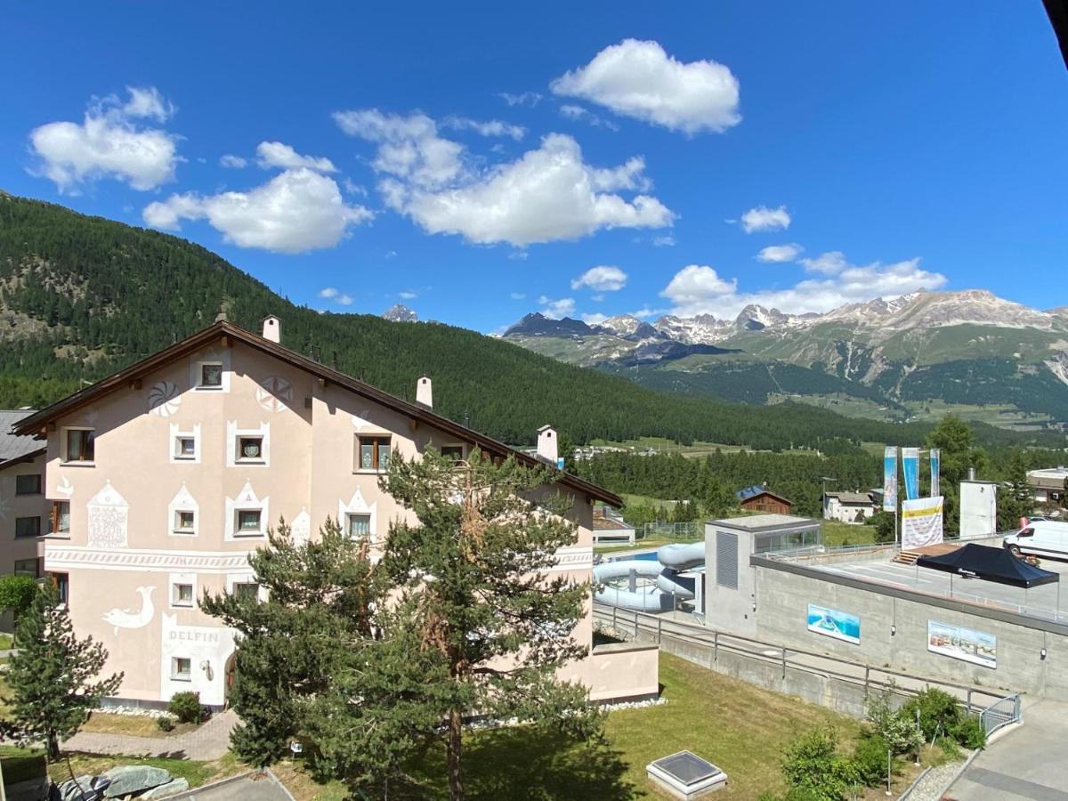Alpenstil - 60M2 Dachstockwohnung Mit Garage - Bm186 Pontresina Eksteriør billede